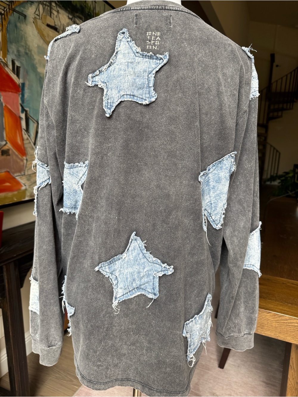 One Teaspoon Oversized Faded Black Denim Star Sweatshirt - Picture 4 of 8